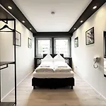 Hostel Blk *