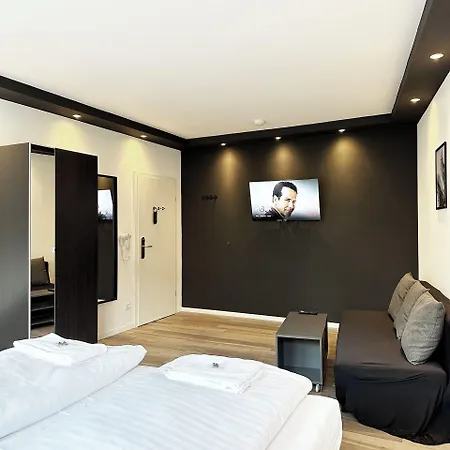 Blk Hostel *